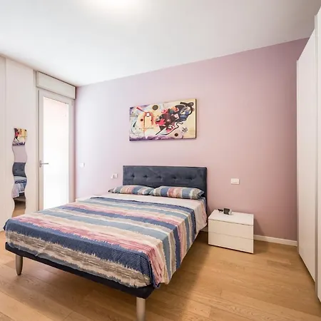 La Casa Di Edo - Wifi Parking Free Апартаменти Модена